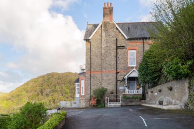 Highcliffe House Bed & Breakfast Lynton Exterior foto